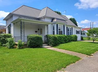 803 Mirabeau St, Greenfield, OH 45123