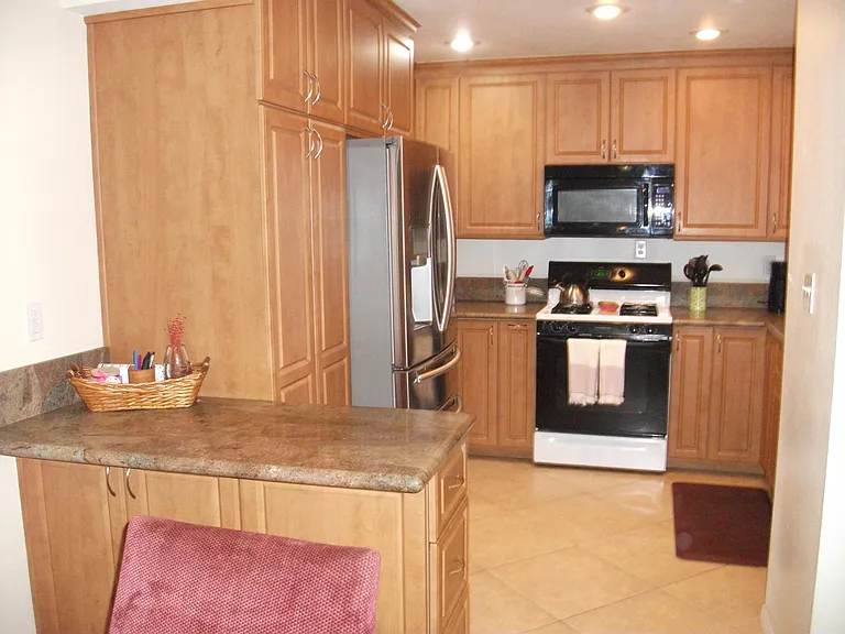 49181 Eisenhower Dr — Photo 8