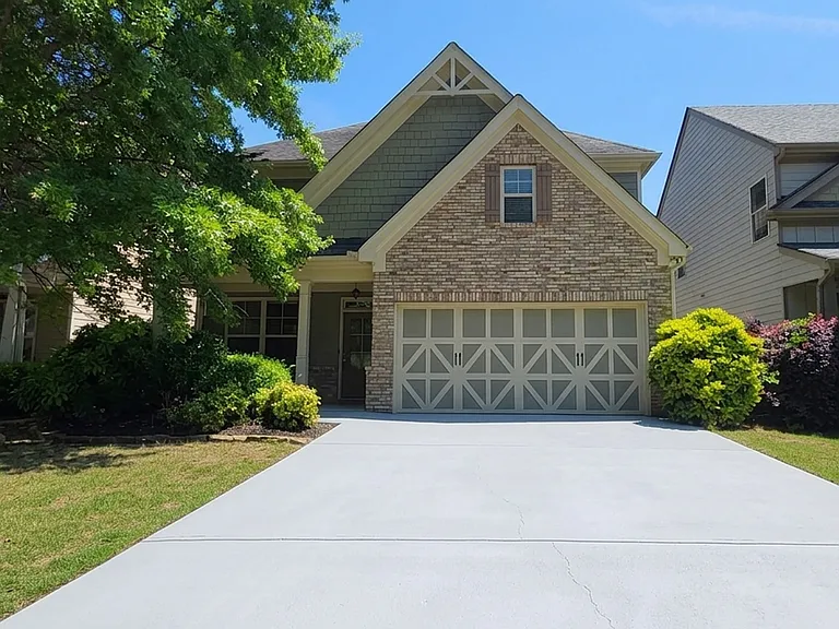 237 Ascott Ln — Photo 1