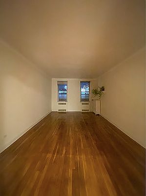 2nd image of 41-43 39th Pl #3L