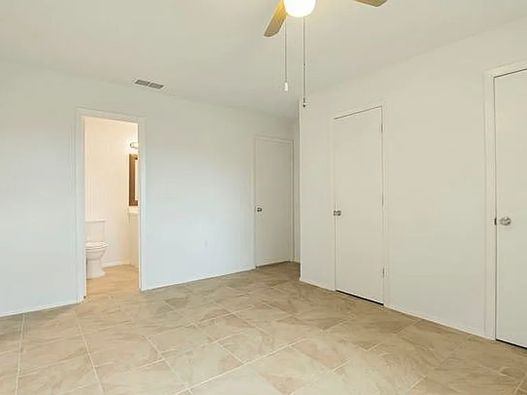 8412 Clear Mdw — Photo 15