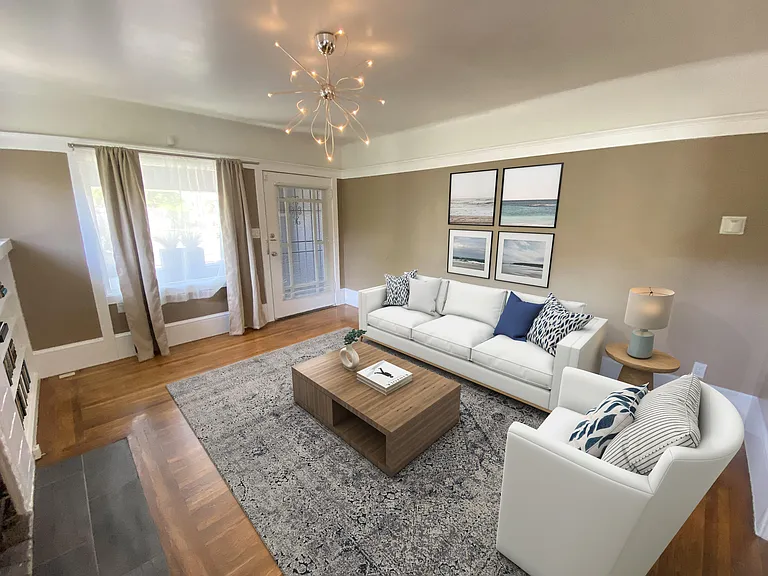 1604 Macarthur Blvd — Photo 3