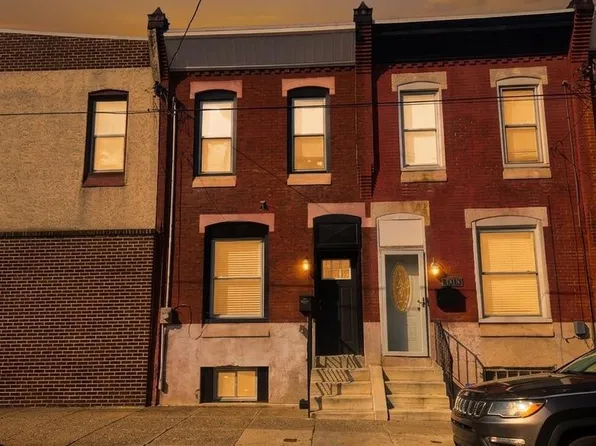 1921 Tasker St, Philadelphia, PA 19145