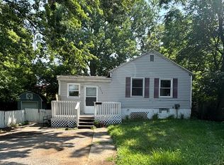 3515 Bergman Ave, Lansing, MI 48910