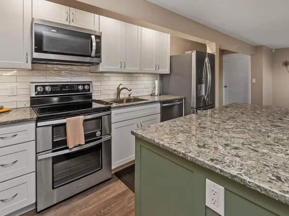 (undisclosed Address), Renton, WA 98057