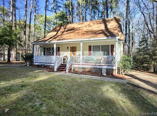 4511 Mallard Dr, Gloucester, VA 23061