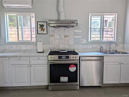 1st image of 11958 Hatteras St
