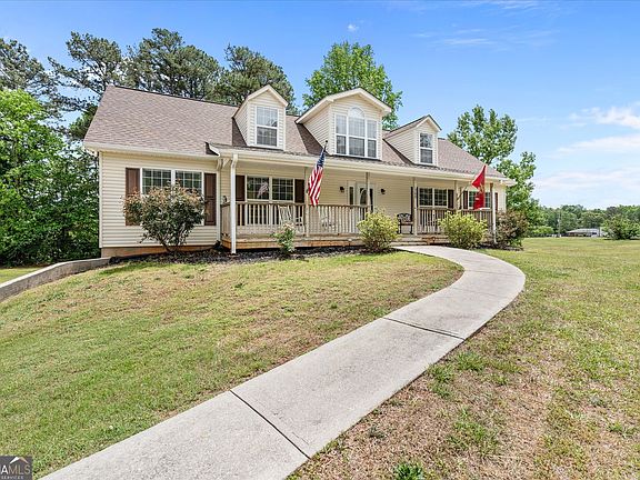 4th image of 1288 Daniel Rd