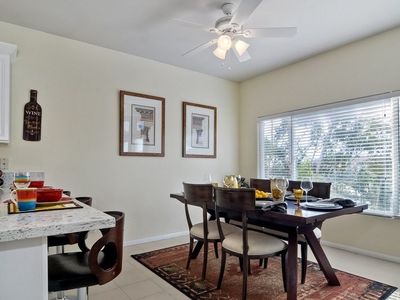 381 S Vine St, Escondido, CA, 92025