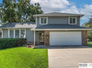 15205 Arbor St #1, Omaha, NE 68144