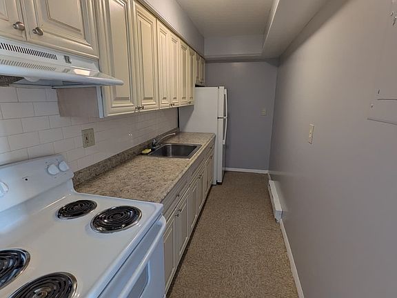 2nd image of 1507 Central Ave #315