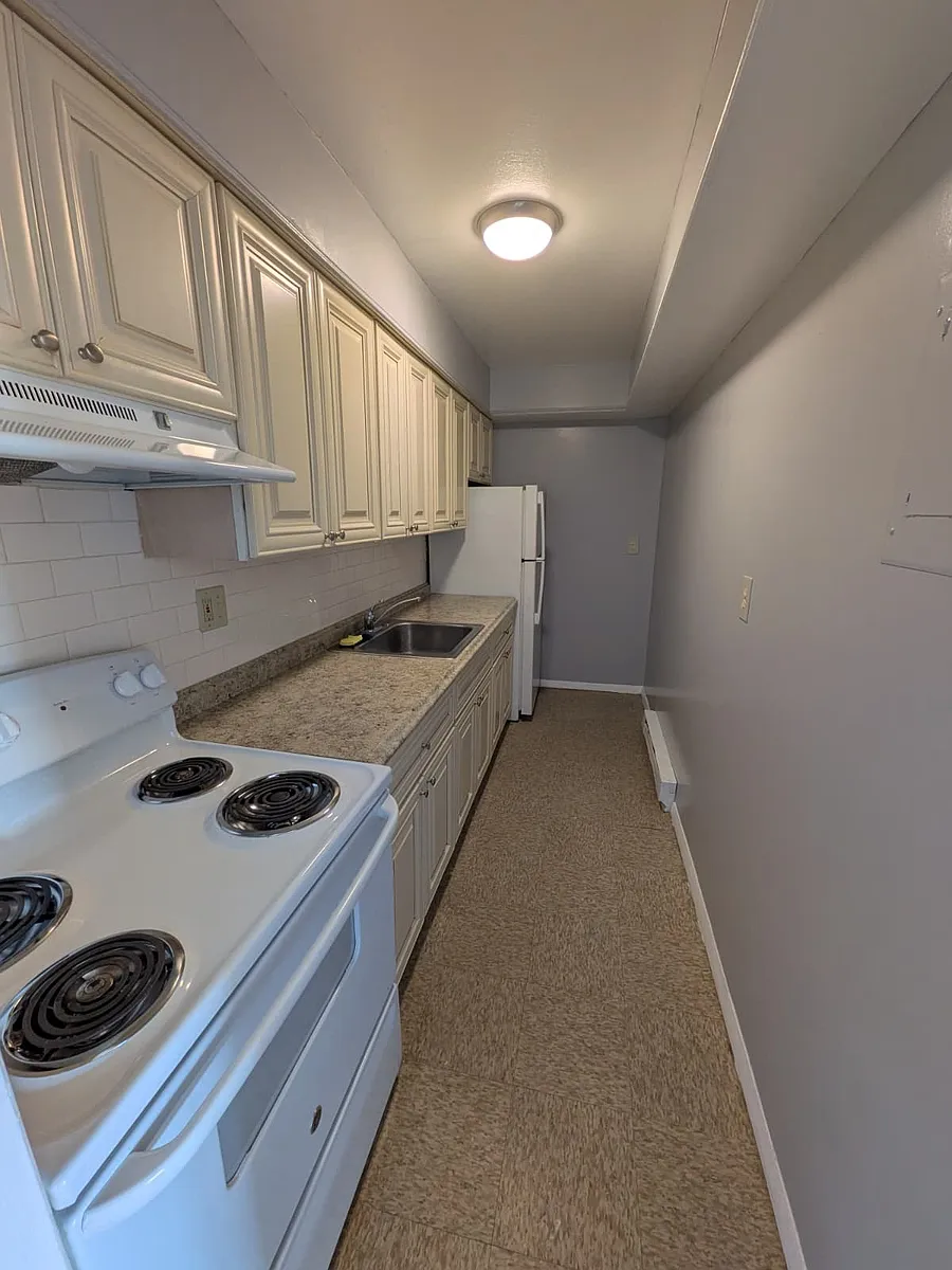 Building Photo - 1507 Central Ave #315