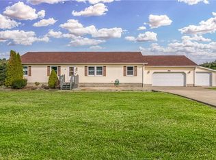 2039 Leisure Rd NW, Minerva, OH 44657