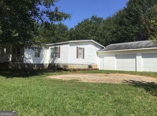 1533 Scenic Dr, Toccoa, GA 30577