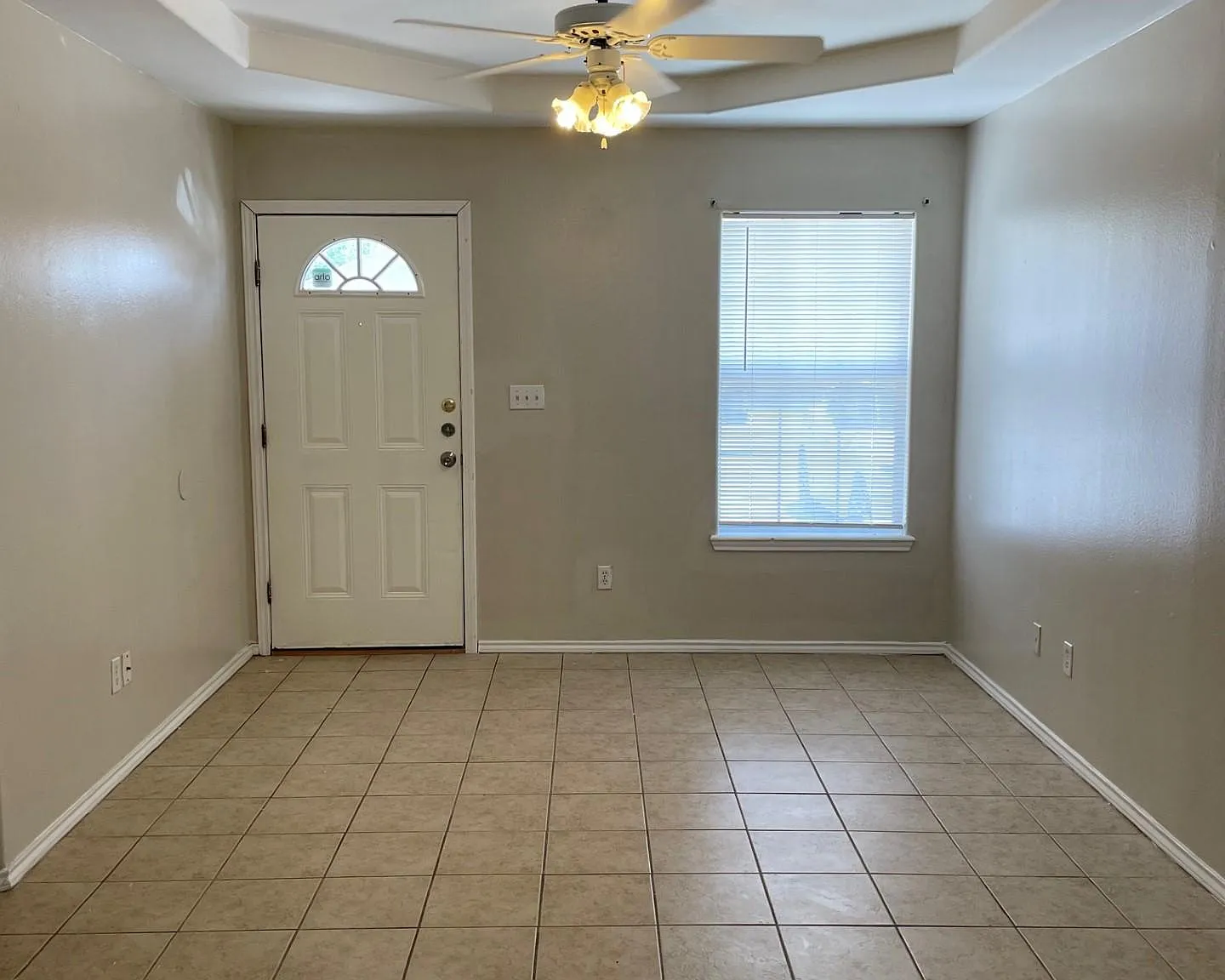 5840 N Bentsen Palm Dr — Photo 3
