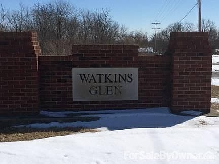 3rd image of 19 Watkins Glen Way