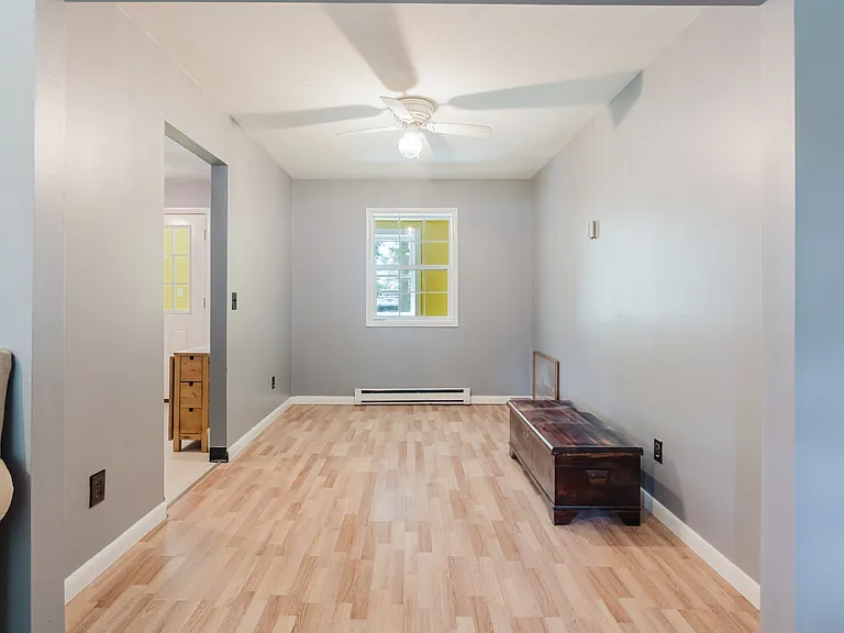 910 Holcomb St #912HOLCOMB — Photo 6