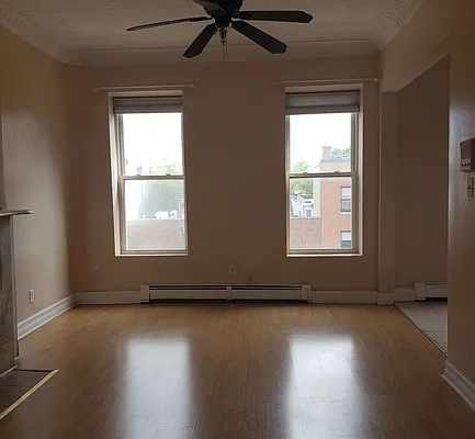 Rented by RR Gowanus LLC | media 41