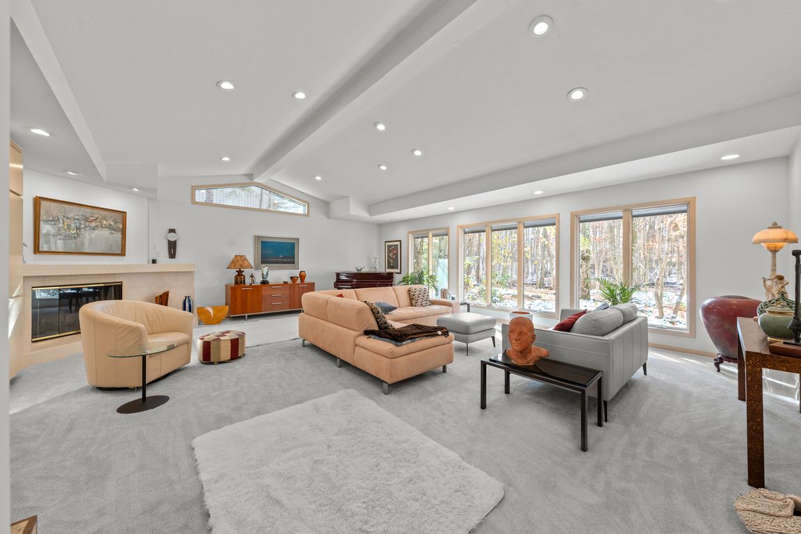 next background image