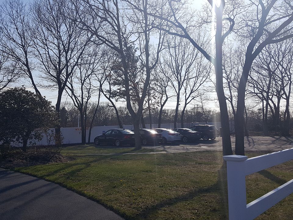 2nd image of 70 Betty Ann Dr