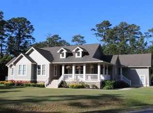 102 Walter Ct, Manteo, NC 27954