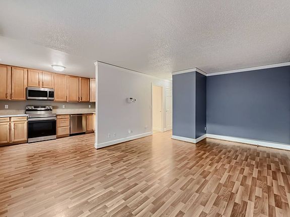 3rd image of 8065 N Ivanhoe St APT 1