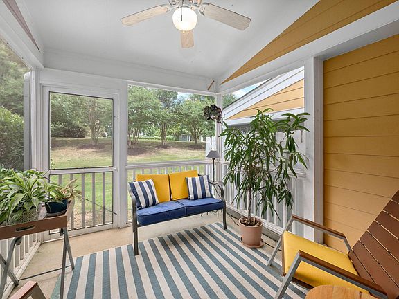 5th image of 3006 Bartlett Cir