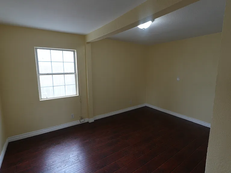 10727 Gorman Ave #10727 — Photo 14