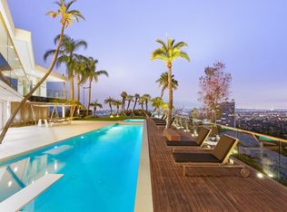 9444 Sierra Mar Pl, Los Angeles, CA 90069