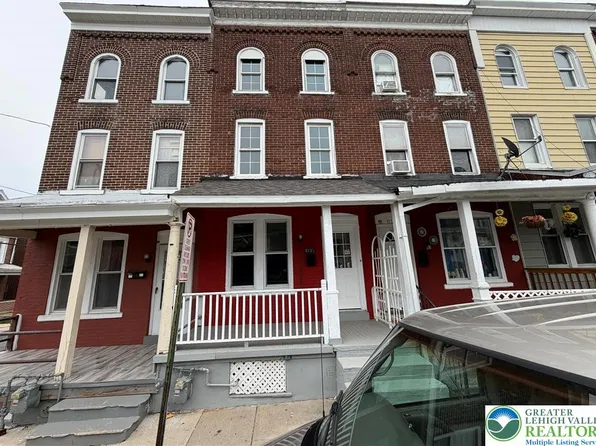 8235 N Penn St, Allentown, PA 18102