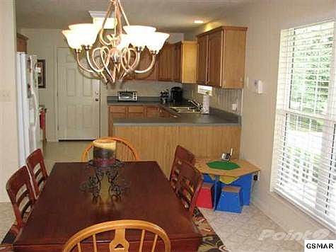 5th image of 228 Golden Rod Dr