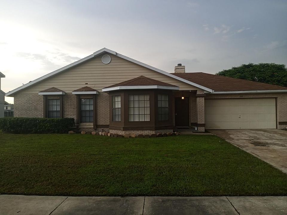 1st image of 242 Satinwood Cir