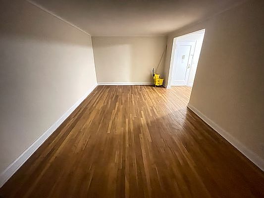 4th image of 86-70 Midland Pkwy #3Q
