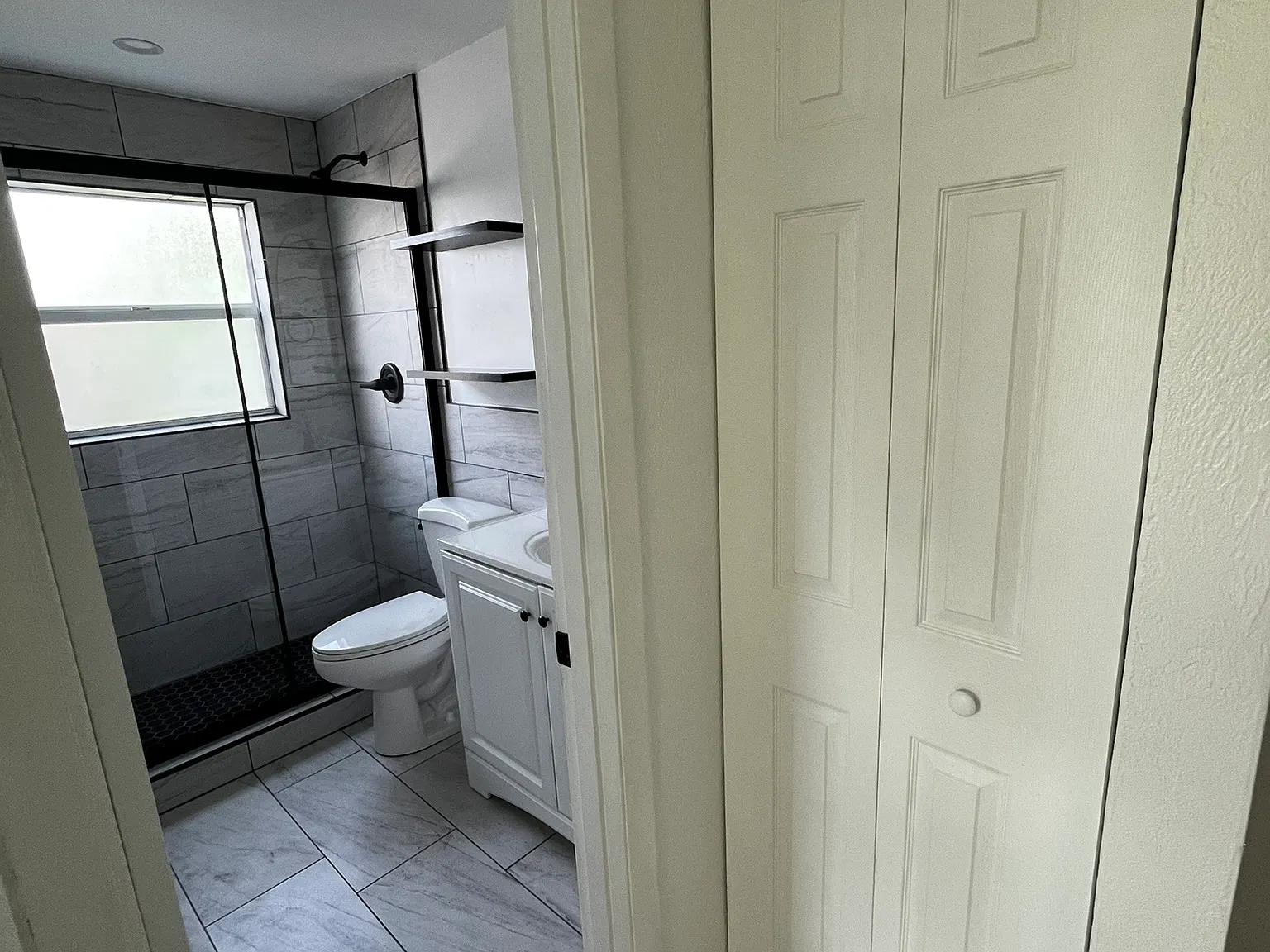2 bed, 1.5 bath, 1020 sqft, $1,850 — Photo 3