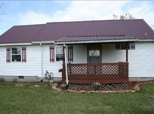 2762 Plateau Rd, Crossville, TN 38571