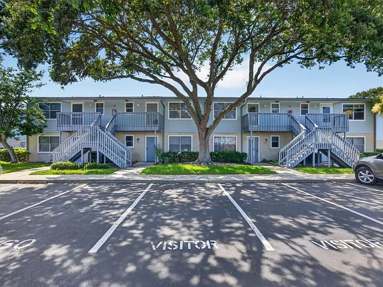 700 W Pope Rd #H61 — Photo 1