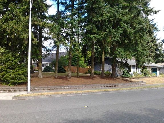 2nd image of 14261 119th Pl NE