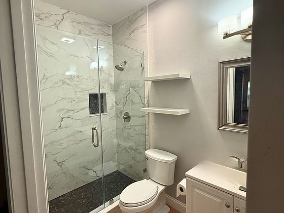 5th image of 8714 Imperial Ct