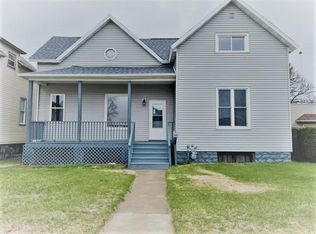 828 Miller St, Marinette, WI 54143