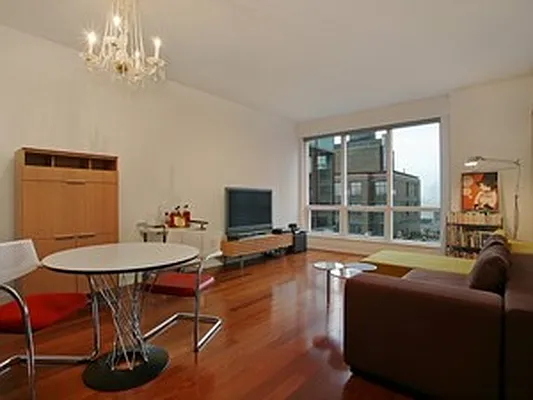 Rented by Corcoran | media 32