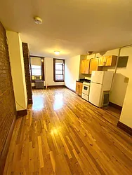 Rented by MOTION New York