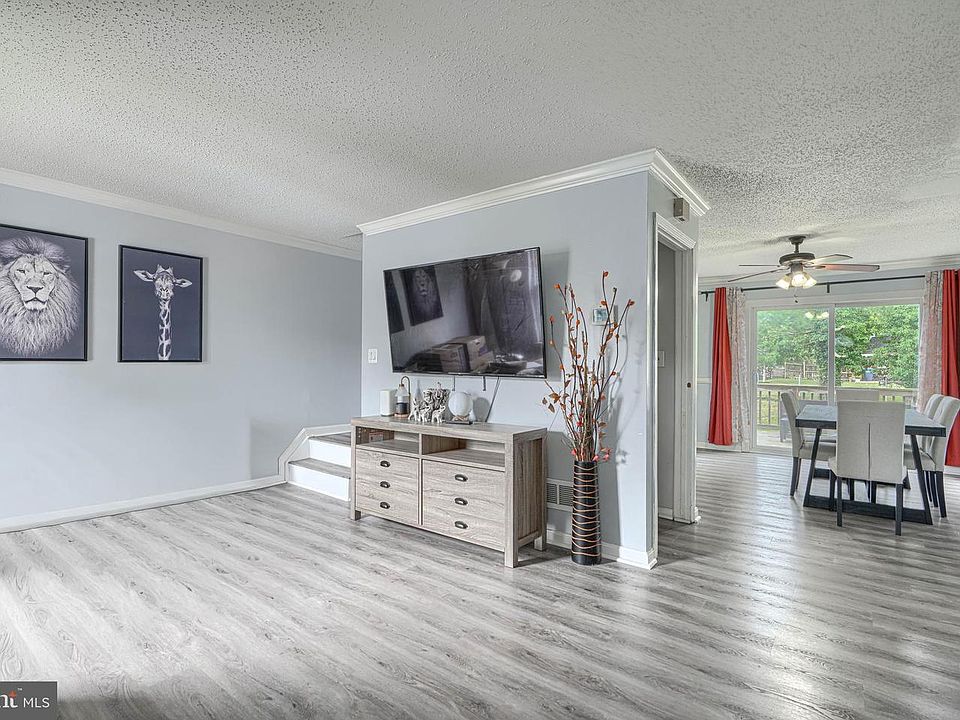 1st image of 3633 Torey Ln