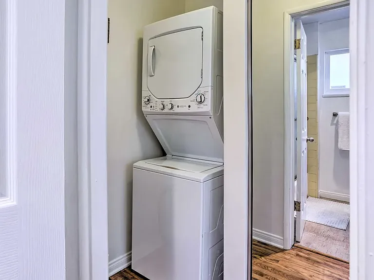 1570 N Coast Hwy #3 — Photo 10