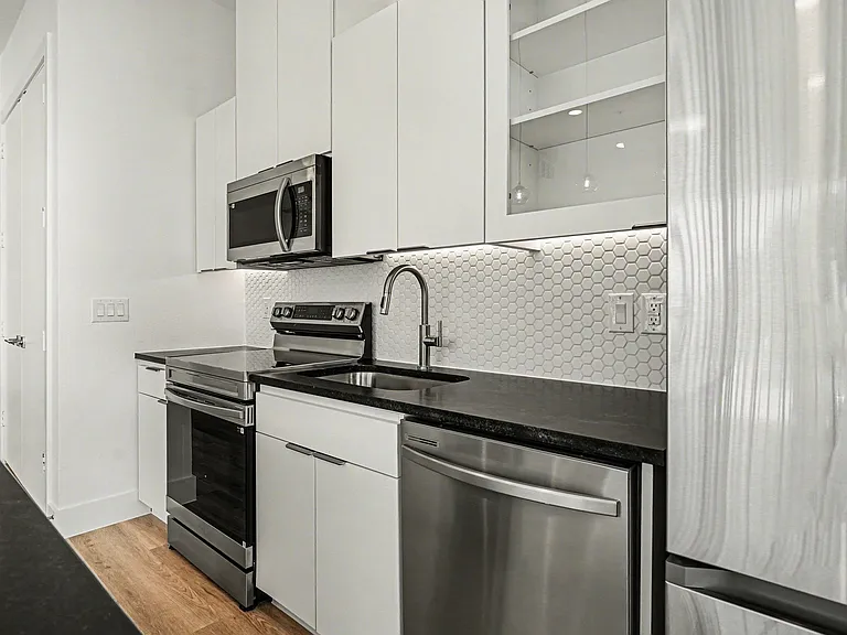 2217 N Fitzhugh Ave #207 — Photo 23