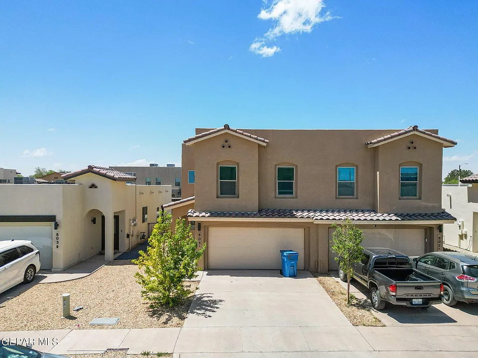 805 Hc Gilbert Minjares Dr #A