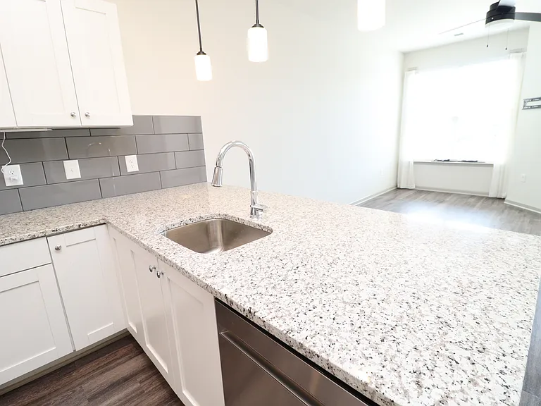 2402 Gathering Square Ct — Photo 10