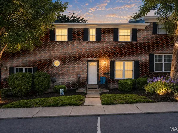13222 Cantina Dr, Saint Louis, MO 63141