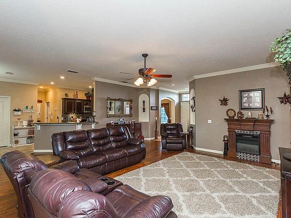 4th image of 4134 Dinner Lake Way