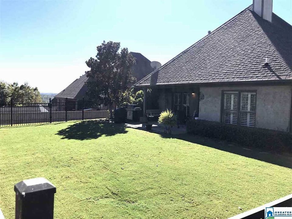 2nd image of 501 Foothills Ldg