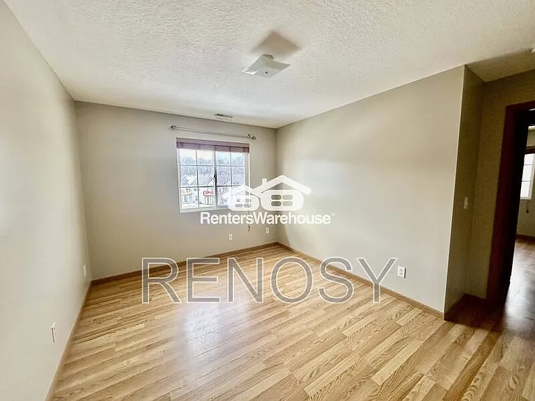 5924 Sutton Pl #10 — Photo 25